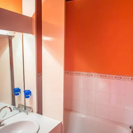 Apartment Coin Montagne A Les Claux, 4 Couchages, Proche Pistes Et Centre, Parking Prive - Fr-1-330b-47 *